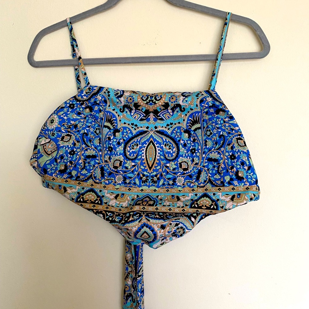 Lulu’s crop top